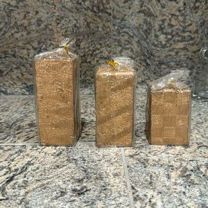 🎉5/$20🎉 Trio pillar gold candles